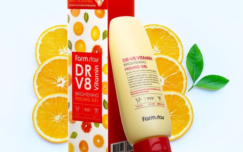 FarmStay DR-V8 Vitamin Brightening Peeling Gel,(Vitamin Aydınlatıcı) 150ml